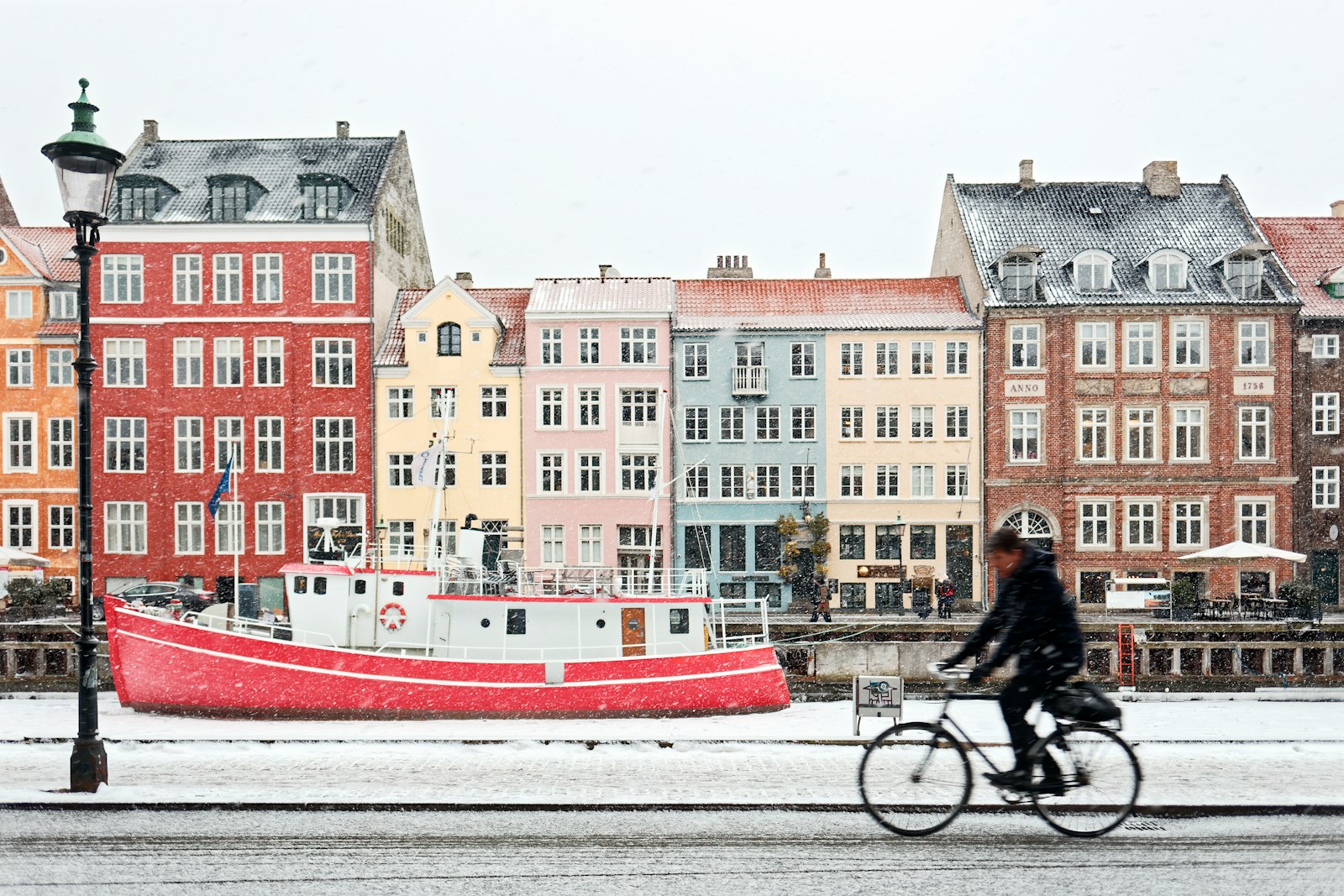 Nyhavn winter